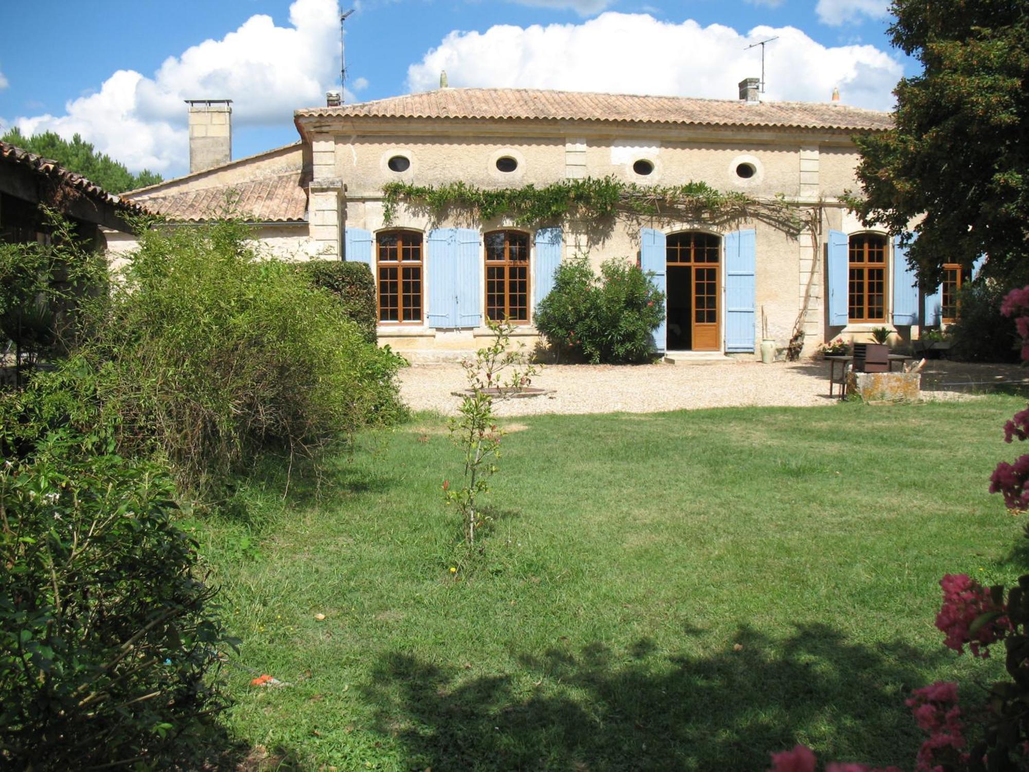 Teuillac Chambres D'Hotes Le Chardon Fleuri מראה חיצוני תמונה